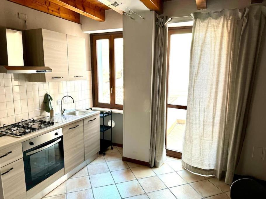 Appartamento Santa Maria Desenzano del Garda Eksteriør bilde